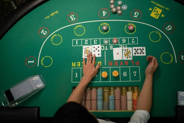 Vừa chơi Baccarat vừa nhận thưởng cực hời